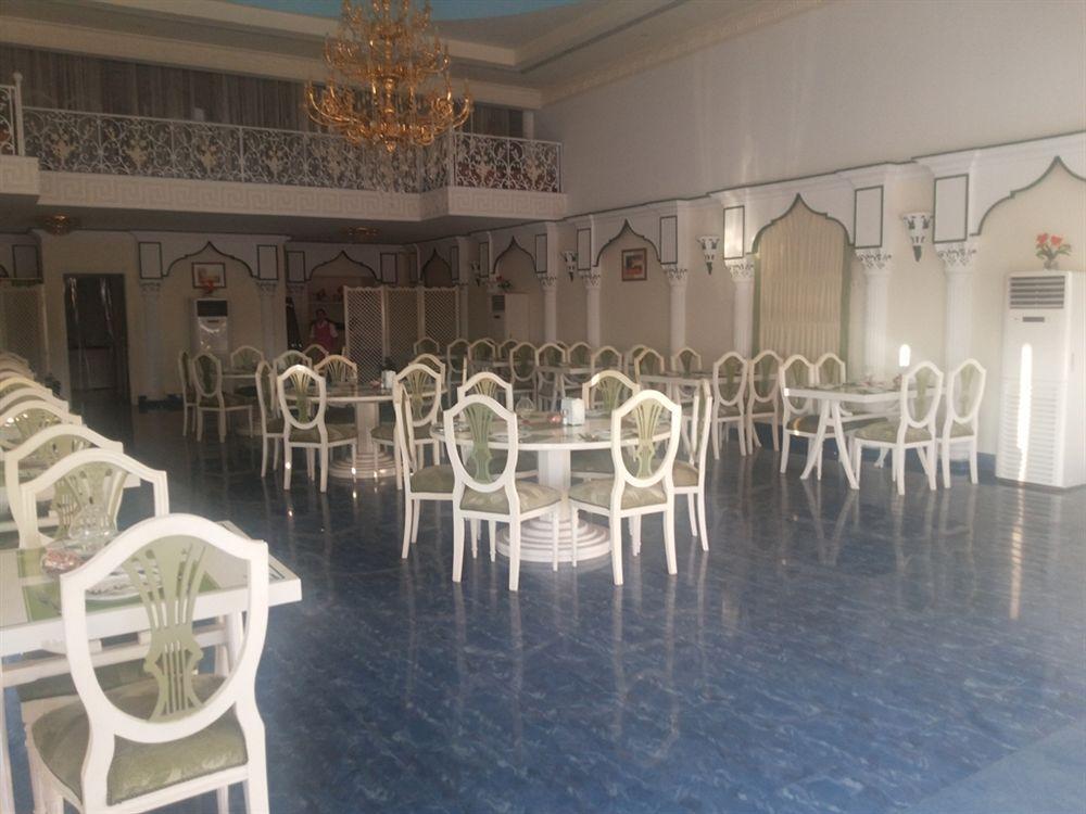 Royal Residence Hotel Apartments Umm al-Quwain Exterior foto