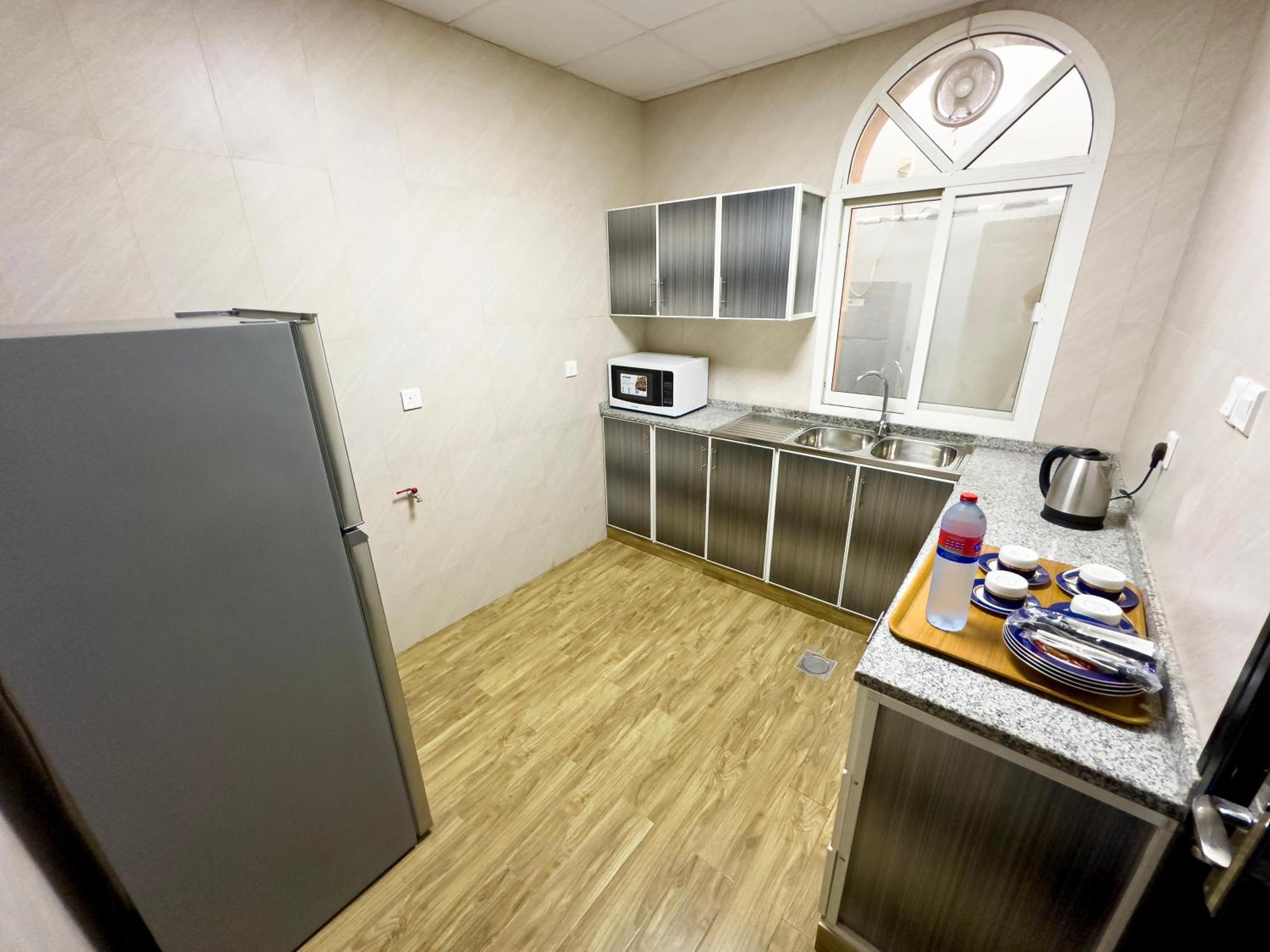 Royal Residence Hotel Apartments Umm al-Quwain Exterior foto