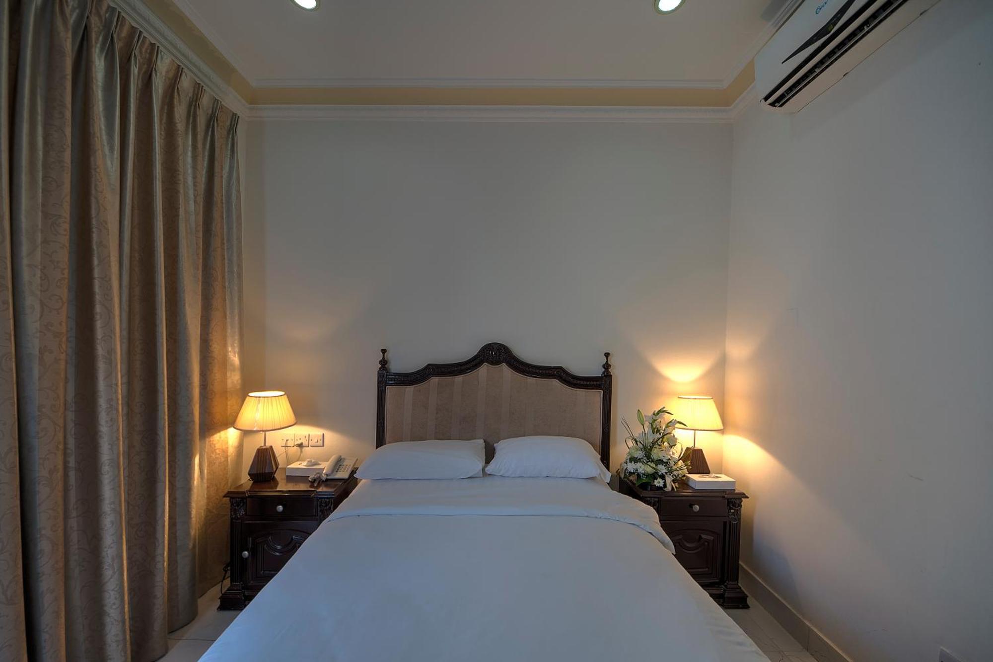 Royal Residence Hotel Apartments Umm al-Quwain Exterior foto