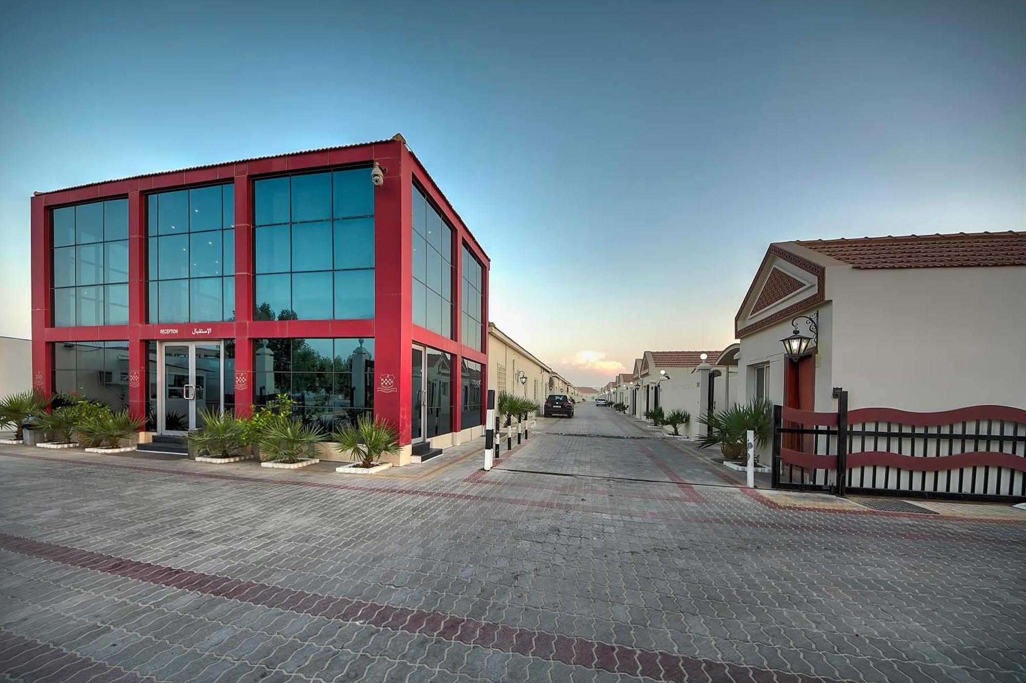 Royal Residence Hotel Apartments Umm al-Quwain Exterior foto