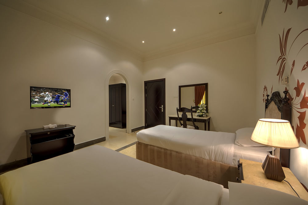 Royal Residence Hotel Apartments Umm al-Quwain Exterior foto