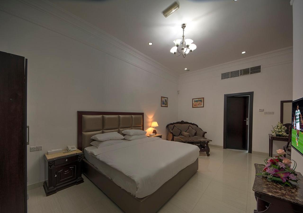Royal Residence Hotel Apartments Umm al-Quwain Exterior foto